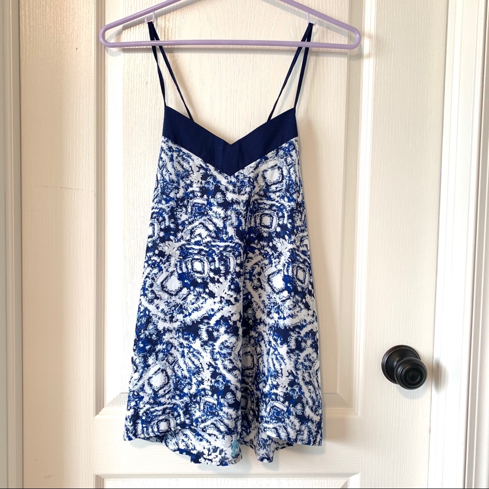 ROMEO & JULIET COUTURE Cross Strap Tank Top—SZ. XS - Picture 9 of 11